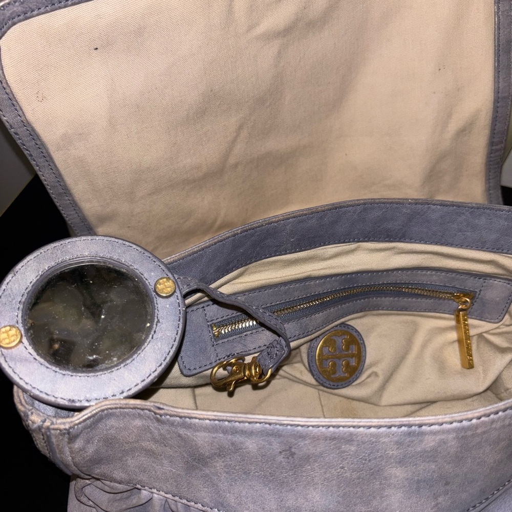 Tory Burch Distressed Gray Leather Shoulder Bag - Picture 7 of 10